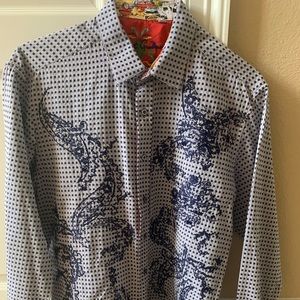 Robert Graham button up long sleeve shirt.